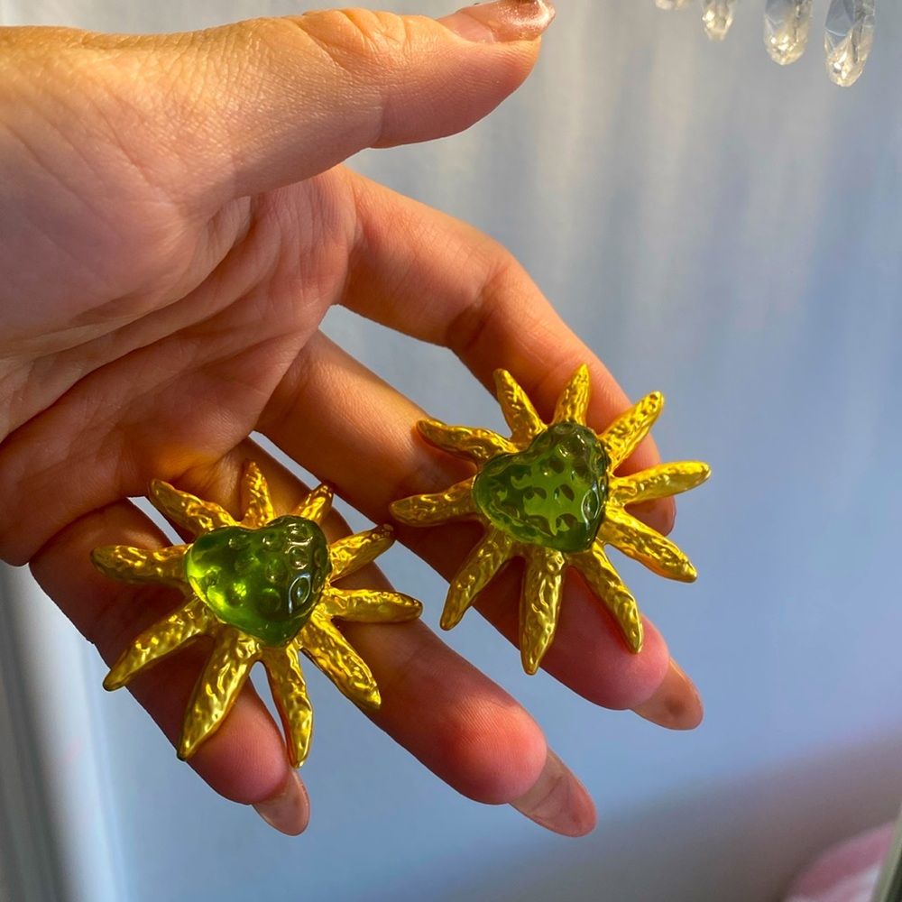 Gold heart shape earrings